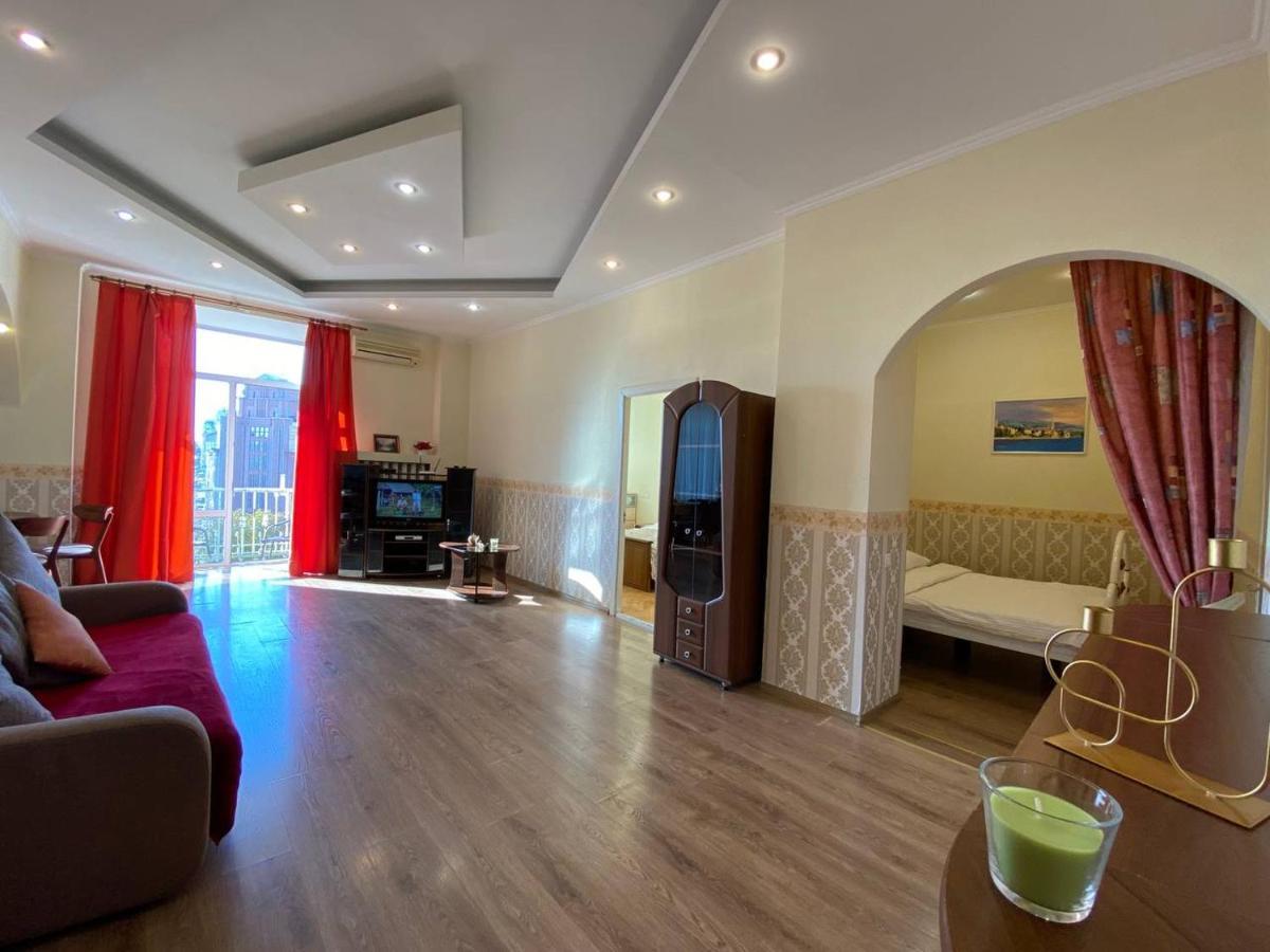 Real Home Apartments in Kiev Center Buitenkant foto